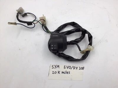 OEM SYM EVO RV200 - Left Hand Control Blinker Horn High Low Beam Switch Passing - Image 1 of 4