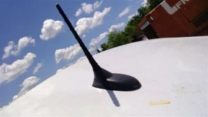 Chrysler 200  Convertible   2011 Antenna 457623 - Picture 1 of 12