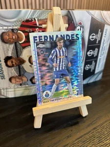 Topps Chrome 2024/25 UCC Martim Fernandes Pulsar Refractor RC FC Porto - Picture 1 of 2