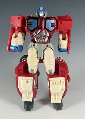 Takara 2000 Transformers: Car Robot Super Fire Convoy **READ** - Image 1 of 4