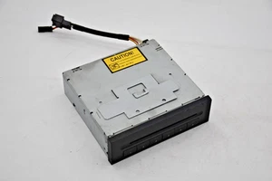 Mercedes-Benz W211 E-Class Radio CD Changer MP3 A2118705390 - Picture 1 of 2