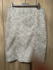 Stunning Lace skirt by Linea - ivory and Grey - s12 - Picture 1 of 3