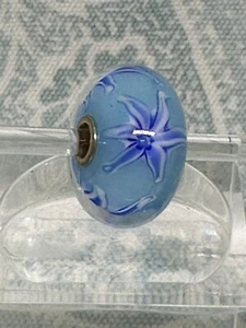 Authentic Trollbeads OOAK Jumbo Blue & White Star Flowers on CC, Limited & New - Picture 1 of 9