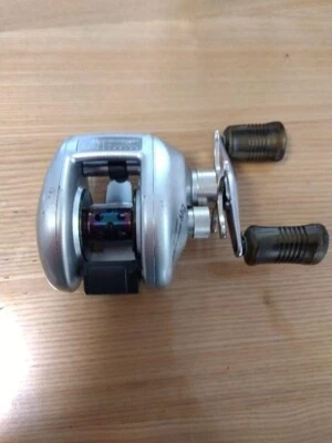 Mulinello esca da pesca Shimano Metanium 00 MG manico destro argento - Immagine 1 di 4