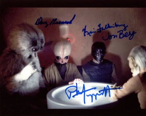 CANTINA SCENE BESWICK TIPPETT BERG +1 SIGNED 8x10 PHOTO ILM STAR WARS BECKETT - Picture 1 of 2