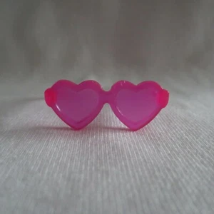 NEW! 2021 Barbie Fashionista Made To Move Doll Pink Heart Sunglasses ~ Glasses - Picture 1 of 7
