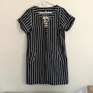 J. Crew Women's Medium M Blue White Chambray Lace Up Linen Shift Dress - Picture 1 of 7