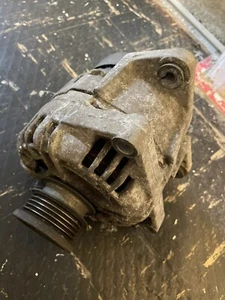 Vauxhall Corsa D Astra H Benzin Lichtmaschine 120A Bosch 0124425060, 93188158 AB - Bild 1 von 5