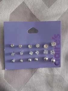 Claires set of earrings silver-tone 9 pairs cubic zirconia - Picture 1 of 3