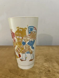 Vintage Krystal Kritters Kunststoff Erfrischungsgetränk Becher 1976 CHATTANOOGA TN Restaurant - Bild 1 von 22