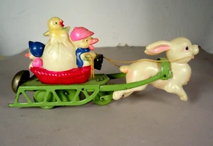Working Mitsushima EASTER ON PARADE Celluloid & Tin Wind-Up Toy, with Key - Picture 1 of 9