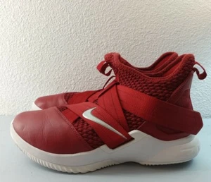 Nike Lebron Soldier 12 Leather Basketball Shoes Red Men's Size 9.5 AT3872-600 - Picture 1 of 11