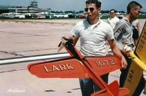 Stunt Plans: The Lark de Charles Mackey (1960) - Imagen 1 de 2