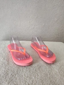 Old Navy Women Sandals 7-8 Pink Slip On Rubber Flip Flop Casual Summer Thong - Picture 1 of 19