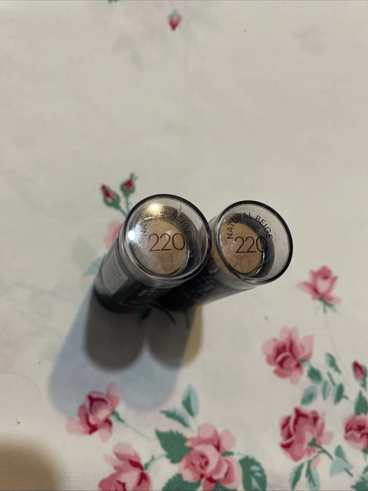 Maybelline Fit Me Shine Foundation 220 Natural Beige 0.32 Oz