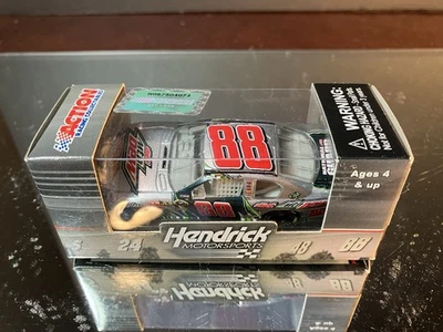 Chevrolet Impala 2012 1:64 Lionel Dale Earnhardt Jr #88 Diet Mountain Dew Foto 1 de 3