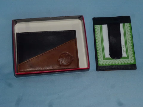 MINNESOTA TWINS  Leather Front Pocket Wallet   NIB   kb Cover