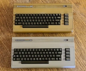 2 x COMMODORE 64 (C64) BREADBIN computers. FAULTY - Photo 1/18