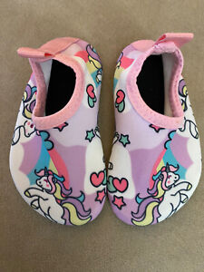 Toddler Girls Water Shoes Size 2 with Unicorns NEW