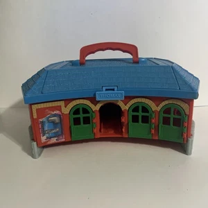 Thomas and Friends Take Along Roundhouse Train Station Missing Bottom Piece - Picture 1 of 12