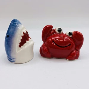 Cracker Barrel Salt & Pepper Shaker Shark & Crab Mini Set Summer Ocean S&P Set - Picture 1 of 3