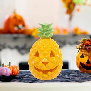 Cartoon Pineapple Table Lamp Table Accent Creative Holiday Decor for Desktop - Picture 1 of 6