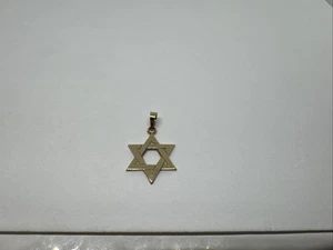 14k Yellow Gold "Star of David" Mens, Womens Unisex Necklace Pendant/Charm 0.93g - Picture 1 of 10
