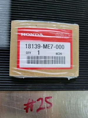 JUNTA COLECTOR ESCAPE HONDA CX500 TURBO NUEVO 18139-ME7-00 Foto 1 de 2