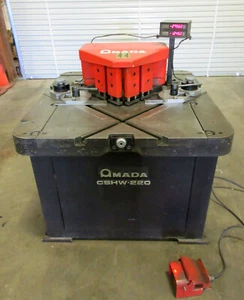 AMADA CORNER SHEARING MACHINE / NOTCHER  MODEL: CSHW-220 *VIDEO IN DESCRIPTION* - Picture 1 of 14