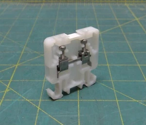 Bloque de terminal Allen Bradley BUL 1492 estilo H, 1,56"" de ancho, 1,68"" de altura - Imagen 1 de 8