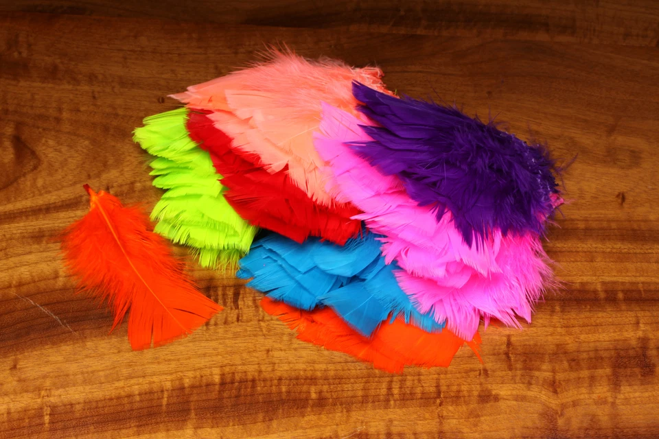 HARELINE DUBBIN TEÑIDO INTRUSO PLUMA UTILERÍA HACKLE PARA ATAR PLANTILLA MOSCA U ELIGE EL COLOR Foto 1 de 1