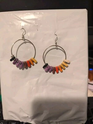 Paparazzi: aros con flecos de piedra o vidrio. Hermosos colores Foto 1 de 2