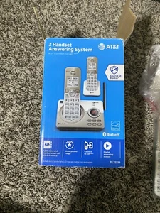 AT&T DL72219 DECT 6.0 2-Handset Cordless Answering System with Caller ID - Picture 1 of 3