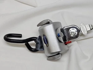 Q-Straint Slide-N-Click QRT Deluxe Retractor Wheelchair Restraint Q8-6200 - Picture 1 of 9
