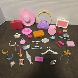 Accessori misti per bambole Barbie oltre 30 pezzi - Foto 1 di 13