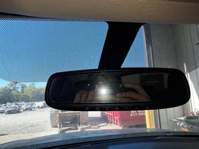 Espejo retrovisor interior delantero central usado se adapta a: Nissan Pathfinder 2018 delantero C Foto 1 de 4