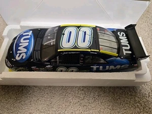 2010 David Reutimann 00 Tums 1/24 Lionel Nascar Diecast 1/520 - Picture 1 of 4