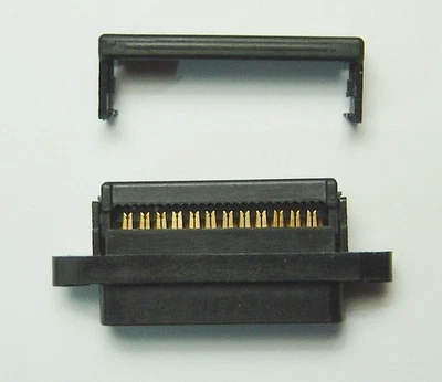 ~Qty=1 Fujitsu FCN-777J025-G/A Female Connector Ribbon Cable IDC D-Sub 25 Pin - Image 1 of 3