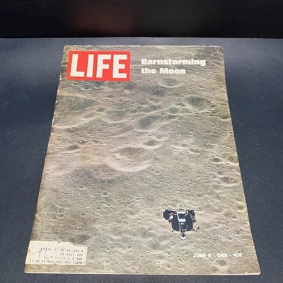 Vintage Life Magazine Barnstorming The Moon June 6, 1969 Great Advertisement. E4 - Image 1 of 4