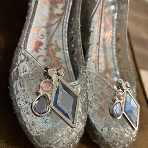 Disney Store Cinderella Light-Up Costume Shoes 11/12 - Picture 1 of 6