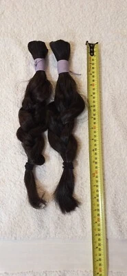 Young Human Hair: 15" Of Healthy Young Female Hair - Image 1 of 4