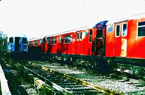 ORIGINALE KODACHROME SLIDE SUBWAY R-28 #7926/27 CORTILE CONCORSO 19 MARZO 2003 - Foto 1 di 1