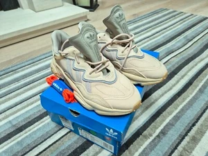Adidas Ozweego UK 8 Brand New - Picture 1 of 5