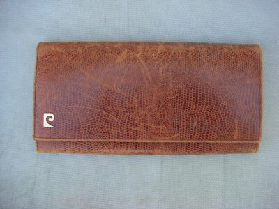 VINTAGE PIERRE CARDIN Alligator Skin Wallet. - Image 1 of 4