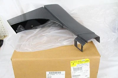 Nuevo OEM NUEVO EN CAJA GM 2002-2006 Chevrolet Trailblazer moldura basculante moldura 15190302 Foto 1 de 4