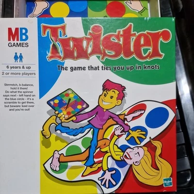 Twister Game by MB Games 1999  - (6+) - Complete - Image 1 of 4