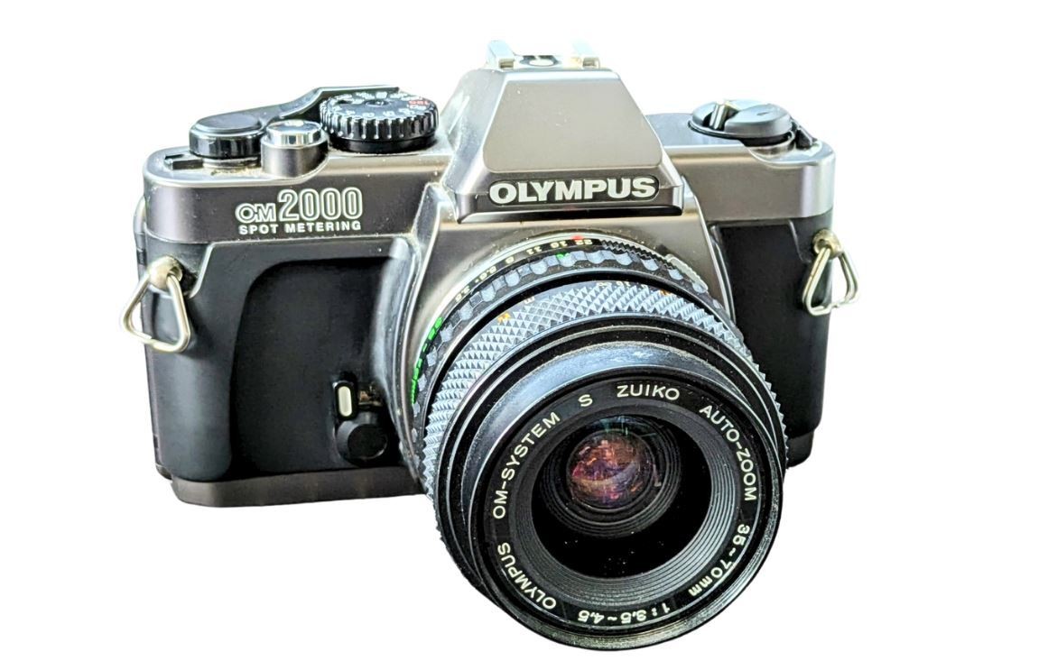 オリンパス OLYMPUS OM2000 SPOT METERING ボディ Lomopedia: Olympus OM2000 · Lomography