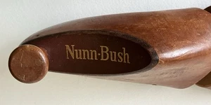 Vintage Nunn-Bush Werbung Holz Schuhspanner Formhalter 26F 88 rechter Fuß - Bild 1 von 7