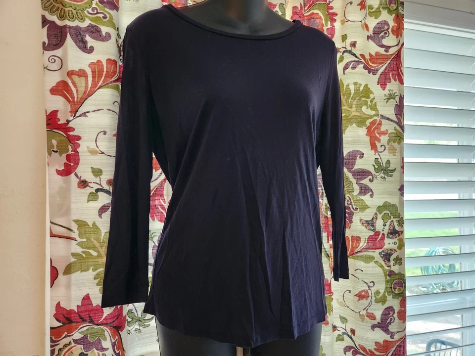 Women's J BRAND soft silky 3/4 sleeve Black Top Shirt Tee M Medium - Image 1 of 4