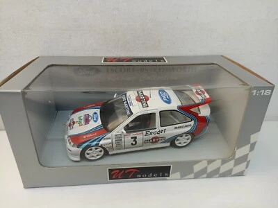 Ut Models Ford Escort Martini Mille 1000 Moglia 1995 39550 Diecast 1/18-Y1-B9 - Immagine 1 di 4